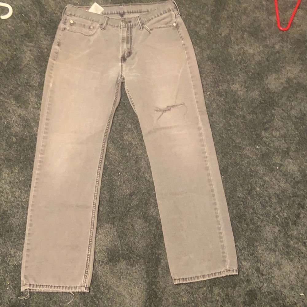 Levi’s jeans, ripped